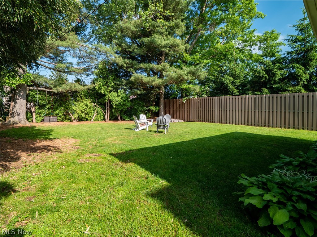 1430 Bunts Road Lakewood, OH 44107 - Photo 6 of 28