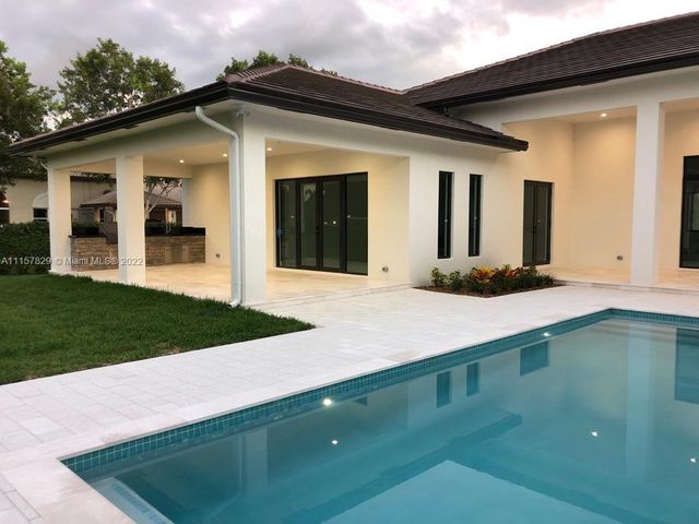 $3,495,000 | 11861 Northwest 9th Street, Plantation, FL 33325