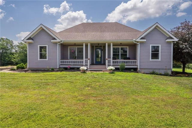 $619,500 | 3386 Linn Road, Perry, KS 66073