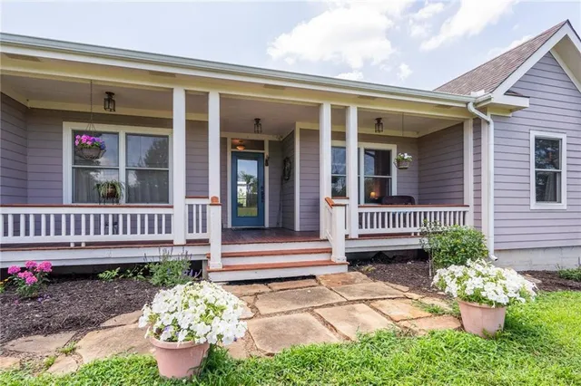 $619,500 | 3386 Linn Road, Perry, KS 66073