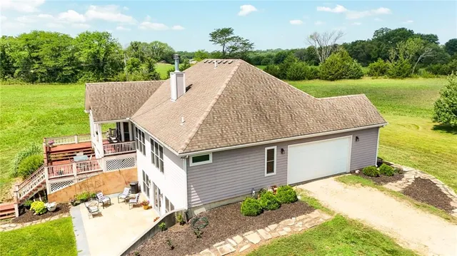 $619,500 | 3386 Linn Road, Perry, KS 66073