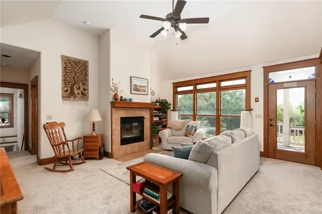 $619,500 | 3386 Linn Road, Perry, KS 66073