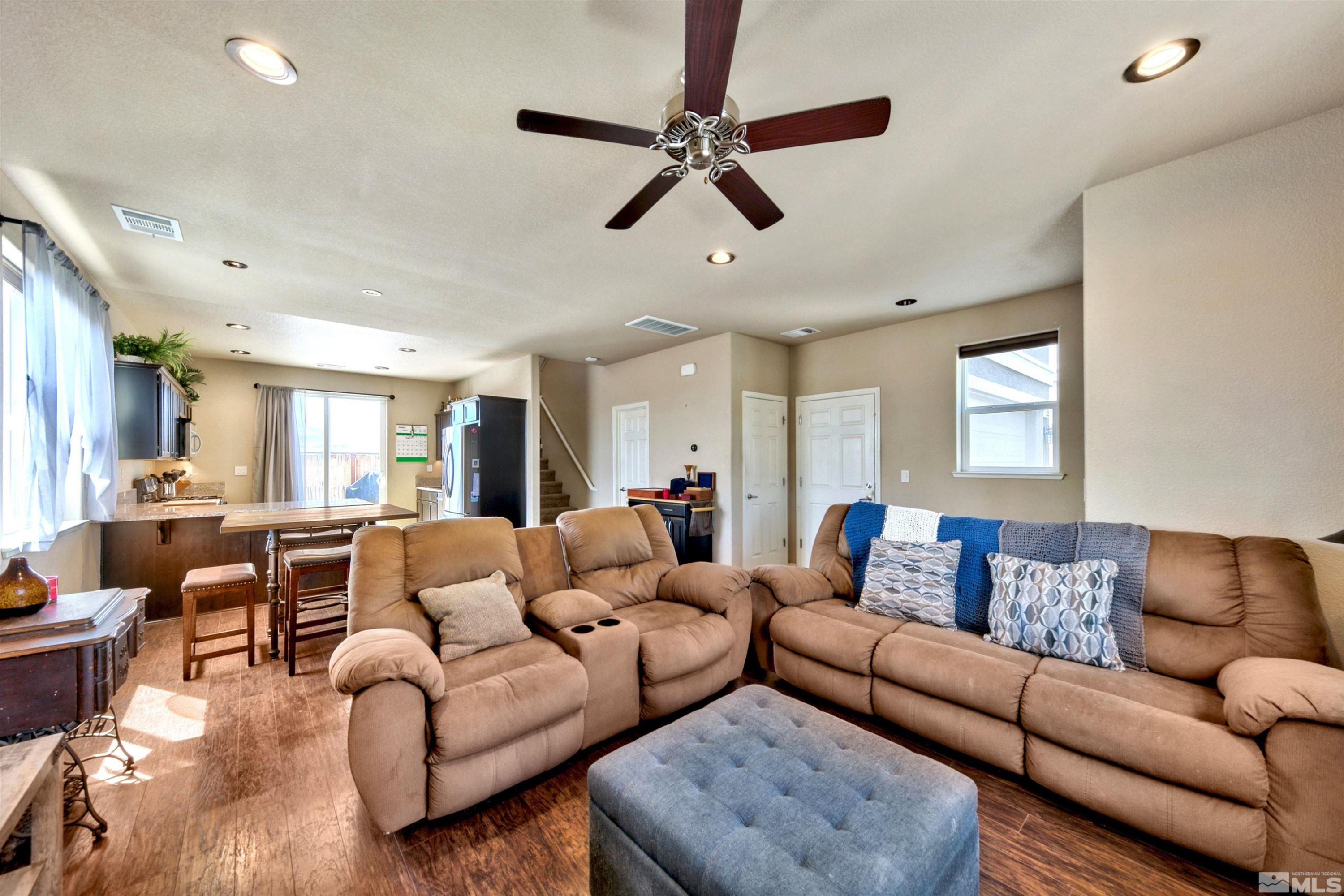 3635 Coastal Street Reno, NV 89512 - Photo 4 of 19 Photo 4