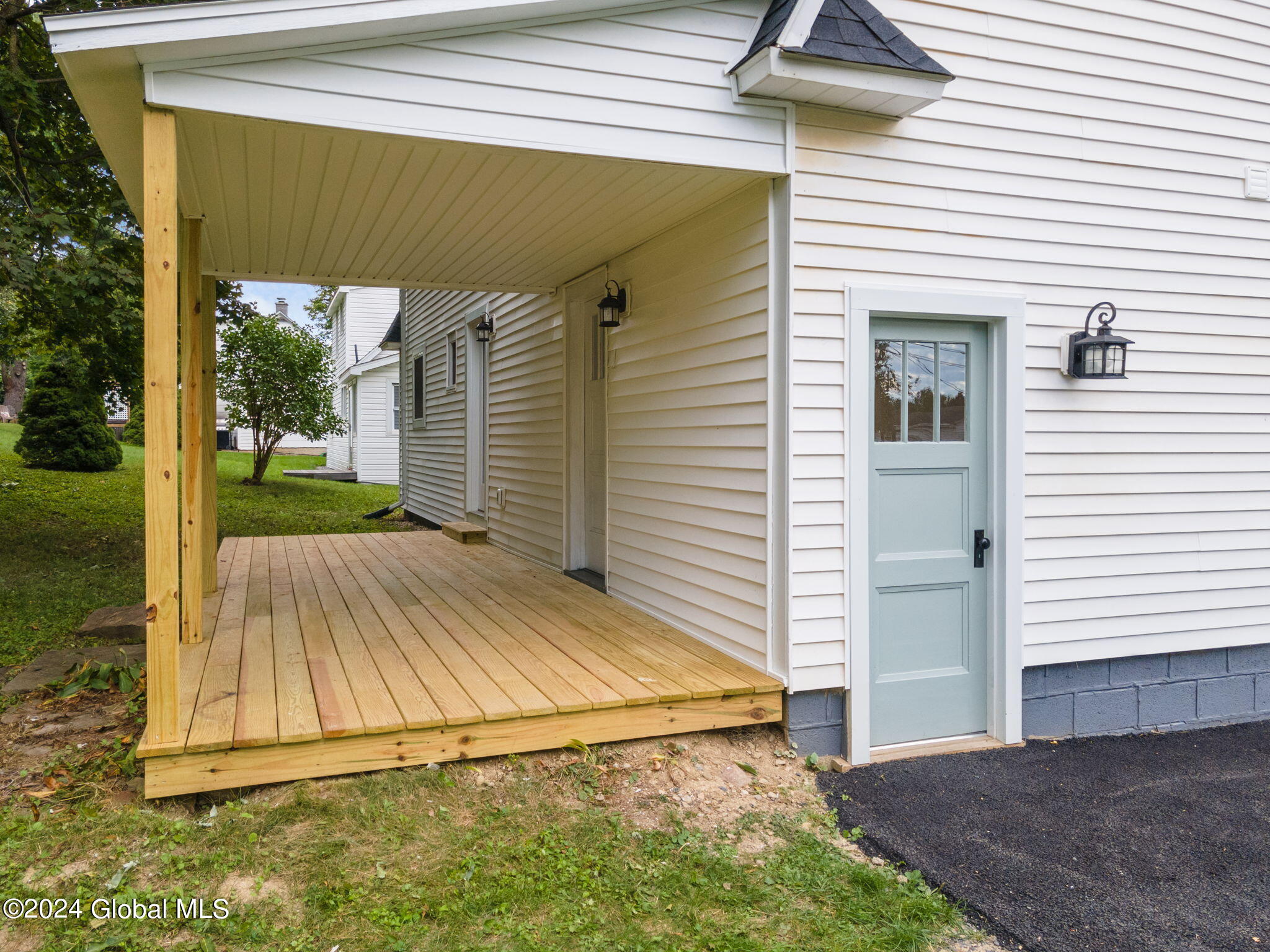 115 Madison Terrace Cobleskill, NY 12043 - Photo 36 of 42 36-115MadisonTerr_36