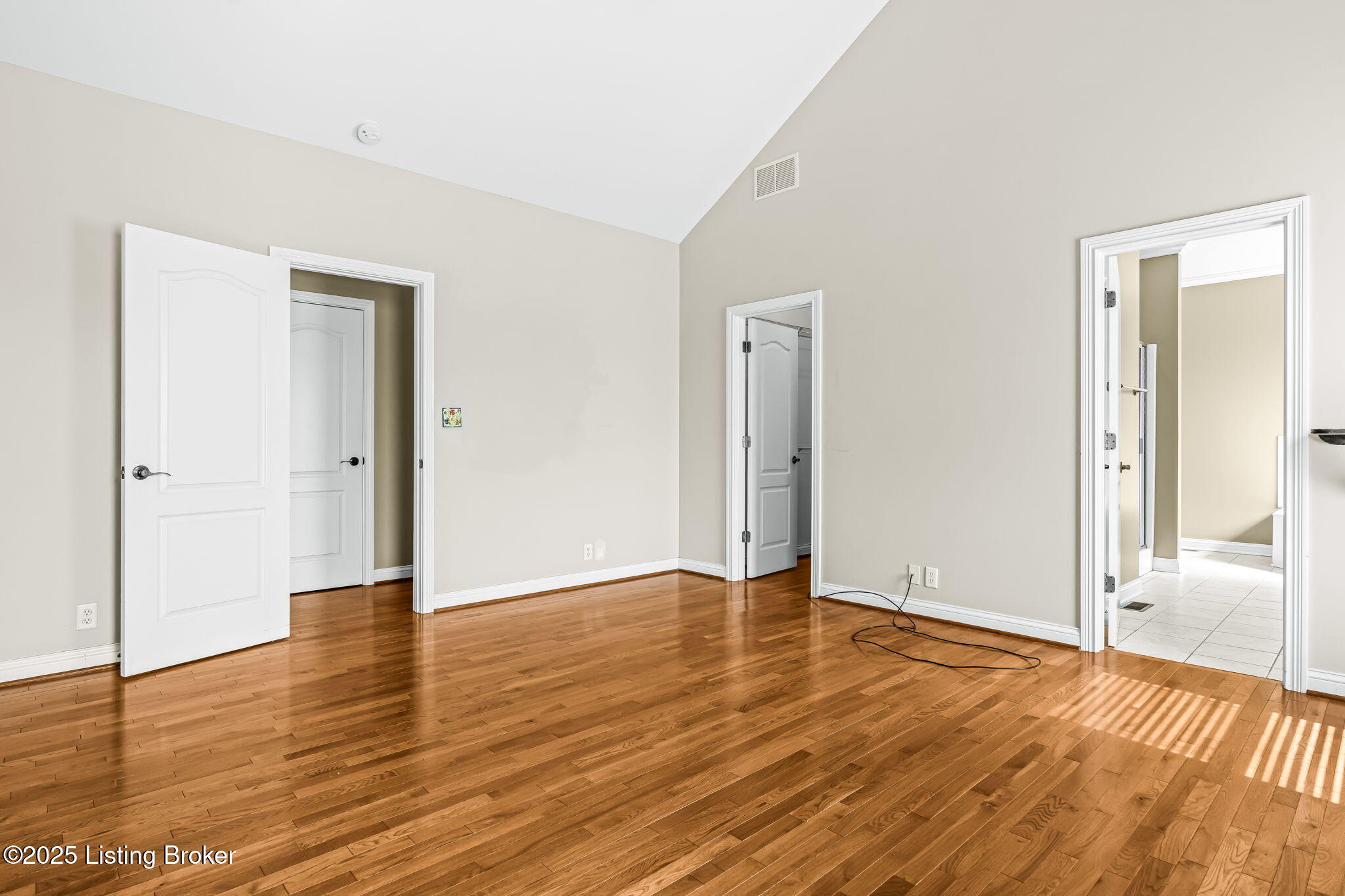 153 Spring Farm Trail Shepherdsville, KY 40165 - Photo 14 of 43 Primary Bedroom