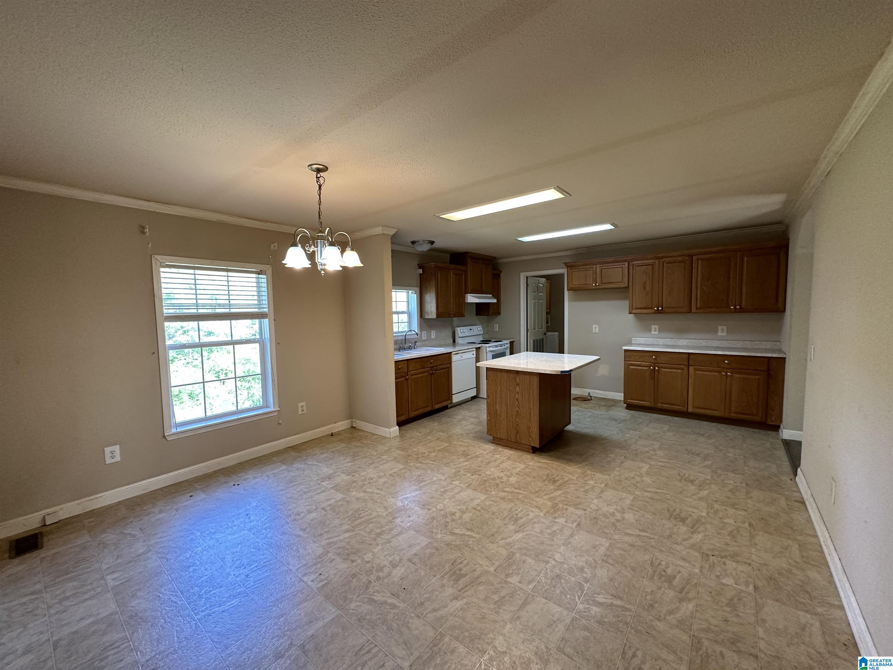 1335 Short Creek Road Mulga, AL 35118 - Photo 12 of 25