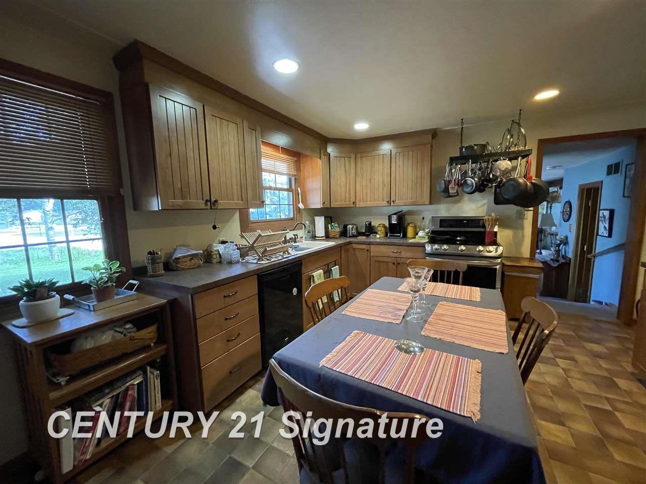 4872 Flajole Road Midland, MI 48642 - Photo 4 of 13