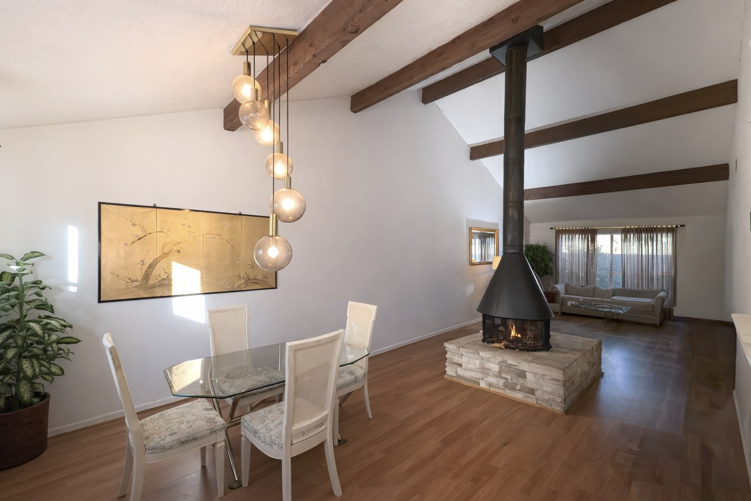 8650 Maplecrest Drive Houston, TX 77099 - Photo 5 of 15 a living room with wooden floor