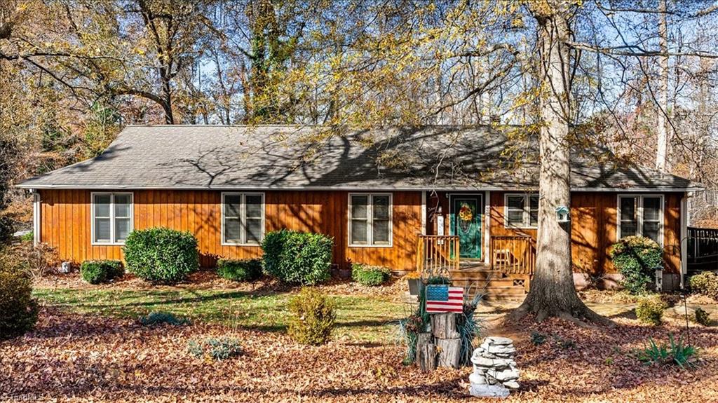 303 Northridge Road Jamestown, NC 27282 - Photo 2 of 36