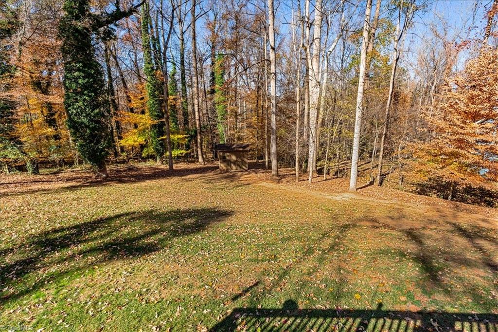 303 Northridge Road Jamestown, NC 27282 - Photo 33 of 36