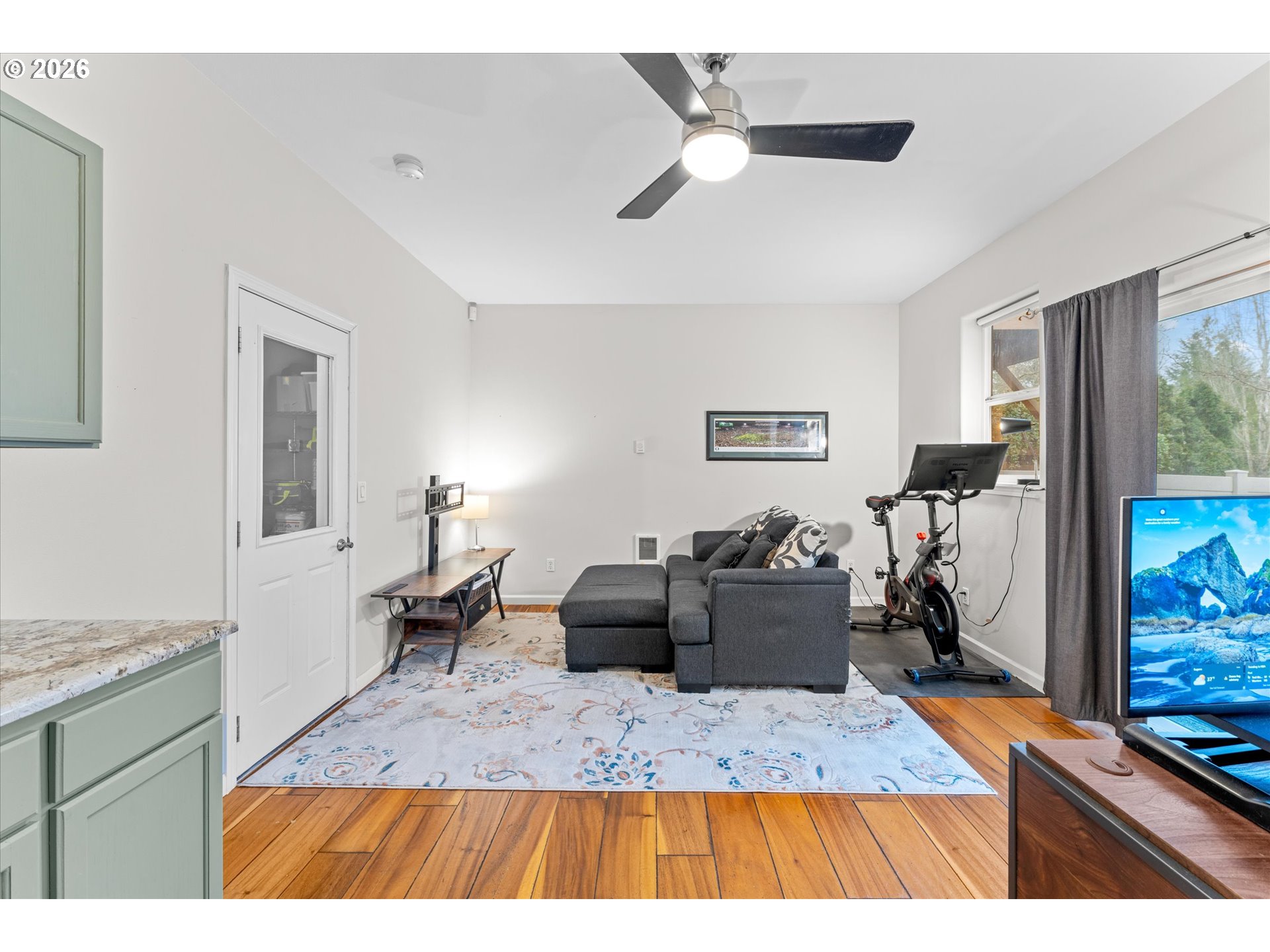 18718 Southwest 91st Terrace Tualatin, OR 97062 - Photo 31 of 44