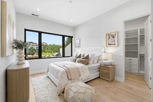 $8,250,000 | 1669 Whitham Avenue, Los Altos, CA 94024