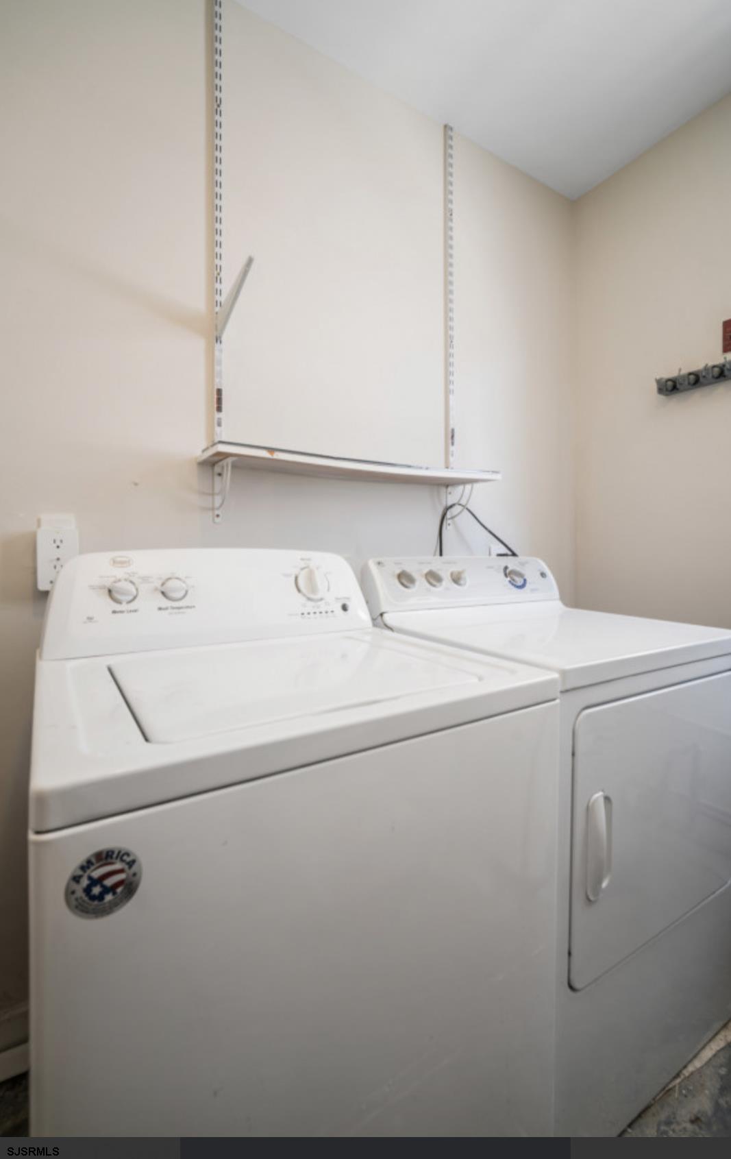 207 13th Street North Brigantine, NJ 08203 - Photo 16 of 44 a utility room with dryer and washer