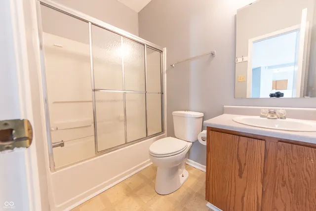 $2,400 | 2977 Sentiment Lane, Greenwood, IN 46143