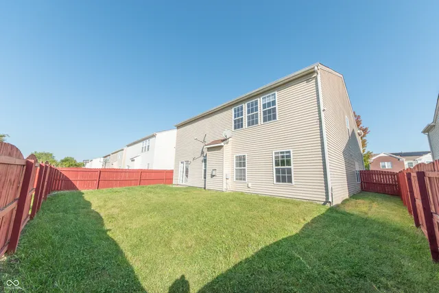 $2,400 | 2977 Sentiment Lane, Greenwood, IN 46143