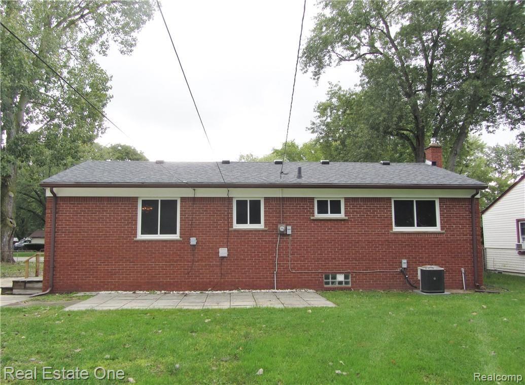 15410 Beech Daly Road Taylor, MI 48180 - Photo 36 of 48 003.JPG
