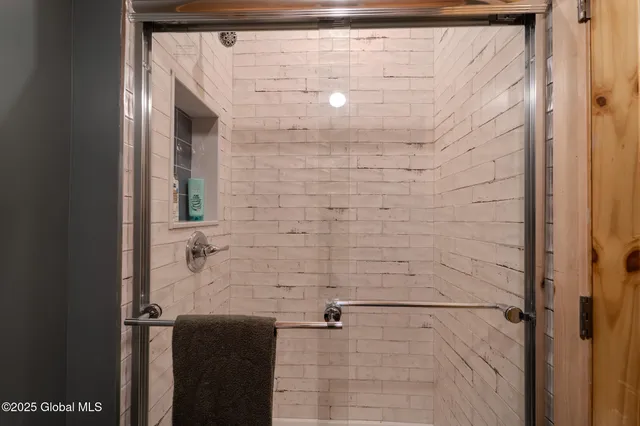 $2,250 | 52 Rte 65A, Unit 2, Windham, NY 12439