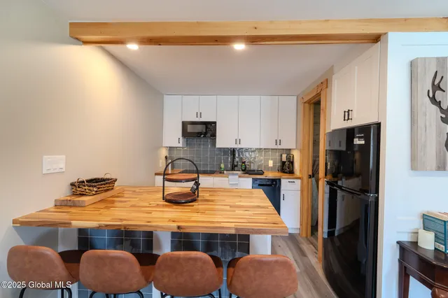 $2,250 | 52 Rte 65A, Unit 2, Windham, NY 12439