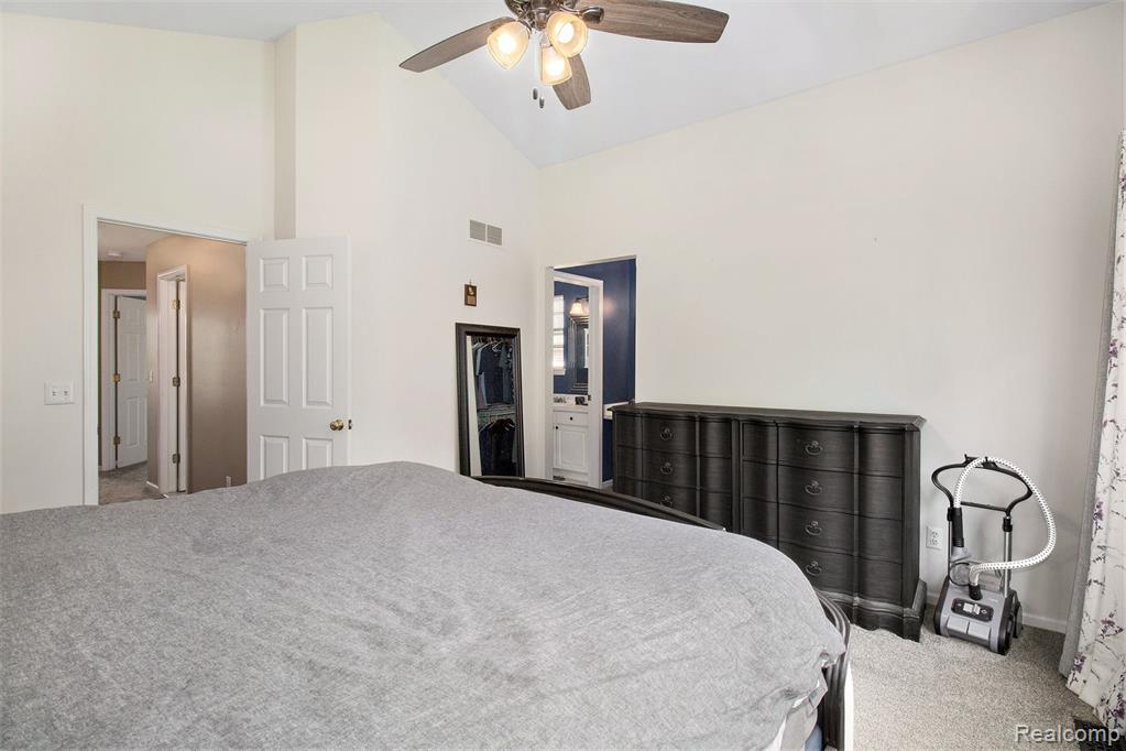 54 Eagle Ridge Road Lake Orion, MI 48360 - Photo 22 of 33