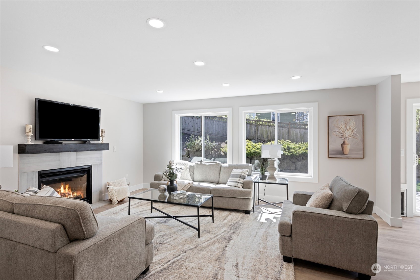 1115 North 28th Place Renton, WA 98056 - Photo 3 of 27 Gallery Image 3
