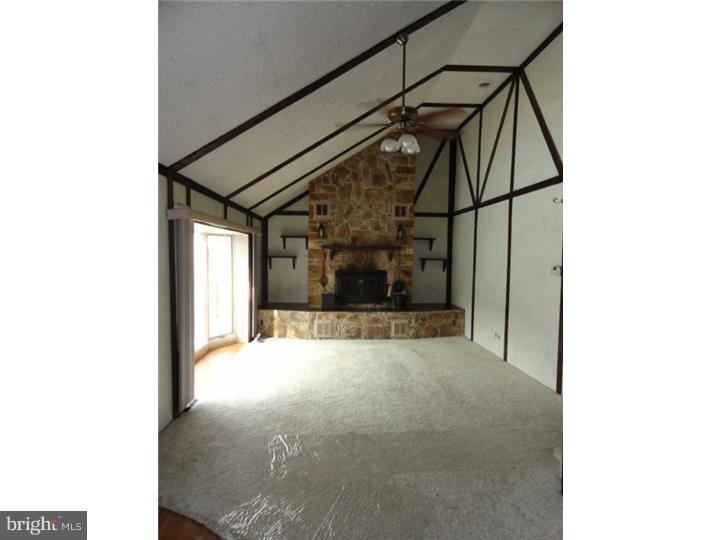 44 Matthews Road Newark, DE 19713 - Photo 13 of 19 Great Room