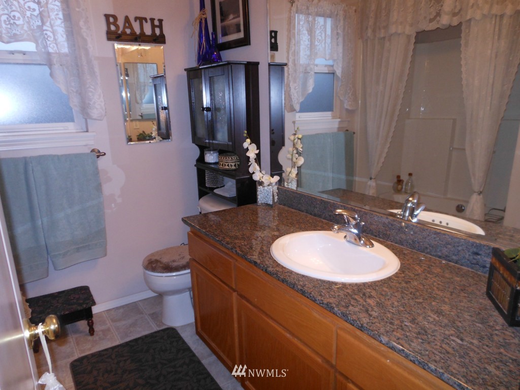 2100 Riley Road Mount Vernon, WA 98274 - Photo 13 of 15 Gallery Image 13