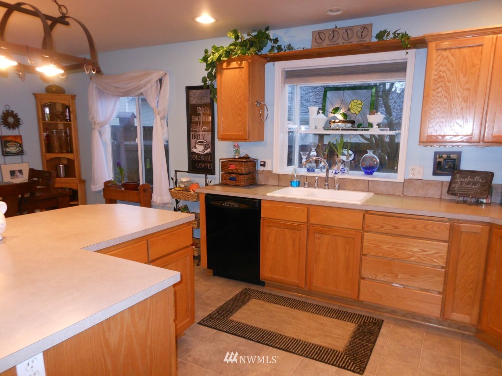 2100 Riley Road Mount Vernon, WA 98274 - Photo 4 of 15 Gallery Image 4