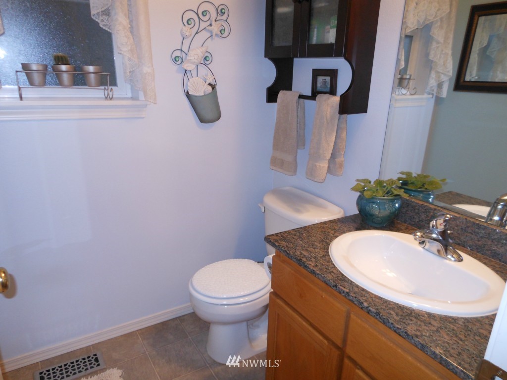 2100 Riley Road Mount Vernon, WA 98274 - Photo 7 of 15 Gallery Image 7