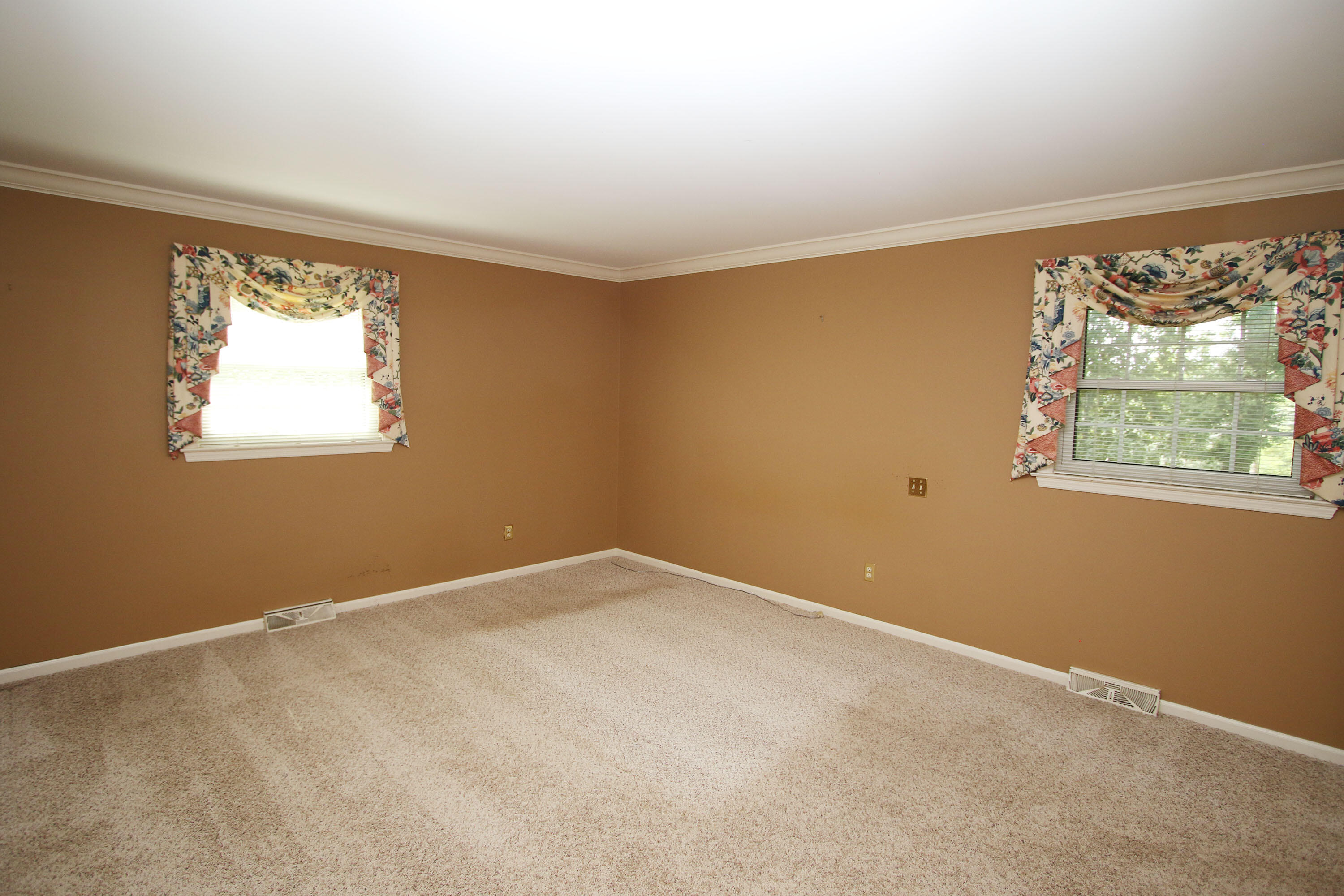 2586 Westmorland Road Lexington, KY 40510 - Photo 18 of 52 27