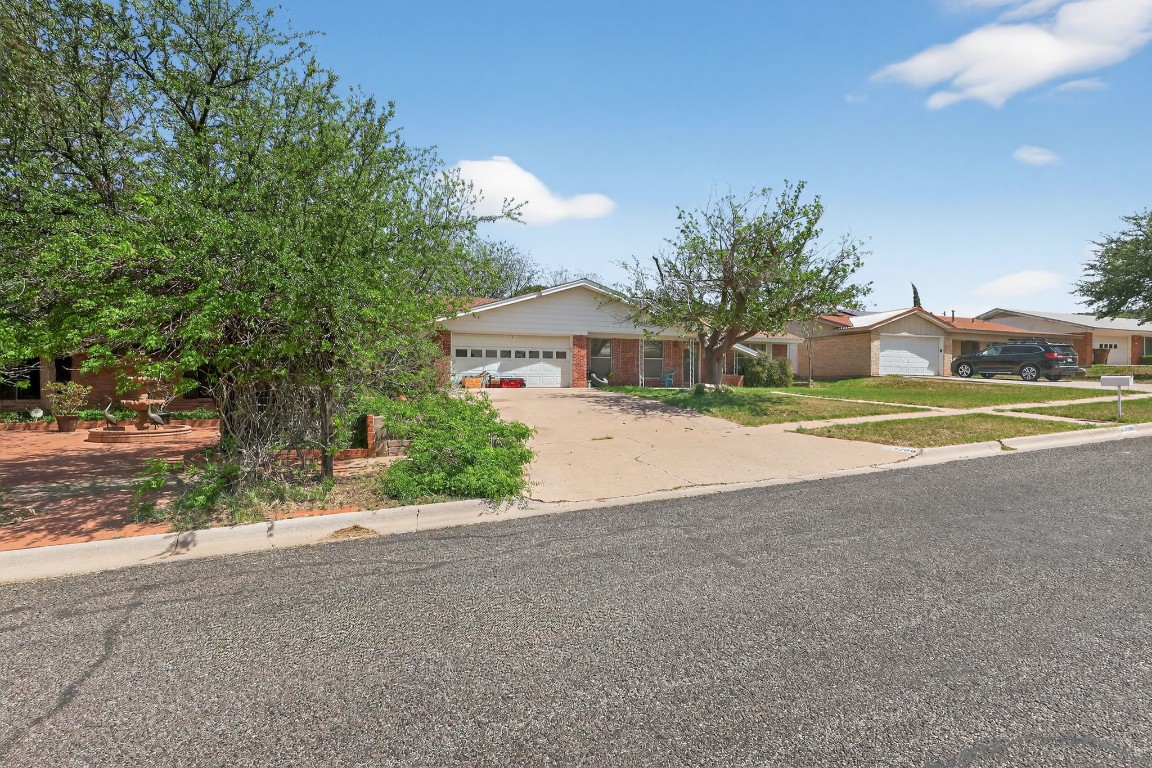 2709 Rebecca Drive Big Spring, TX 79720 - Photo 11 of 50 a view of house with outdoor space and street view