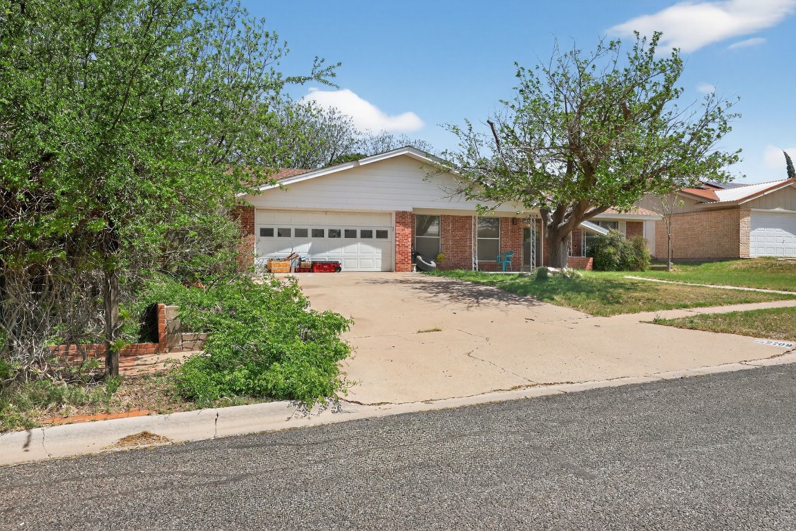 2709 Rebecca Drive Big Spring, TX 79720 - Photo 8 of 50