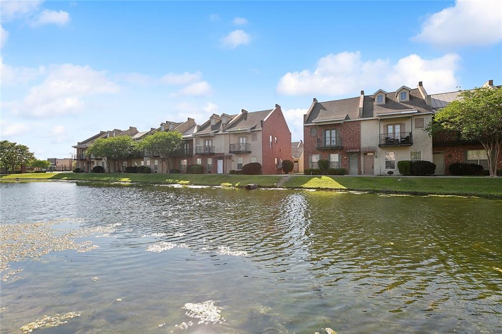 10600 Lakes Boulevard, Unit 1305 Baton Rouge, LA 70810 - Photo 2 of 20