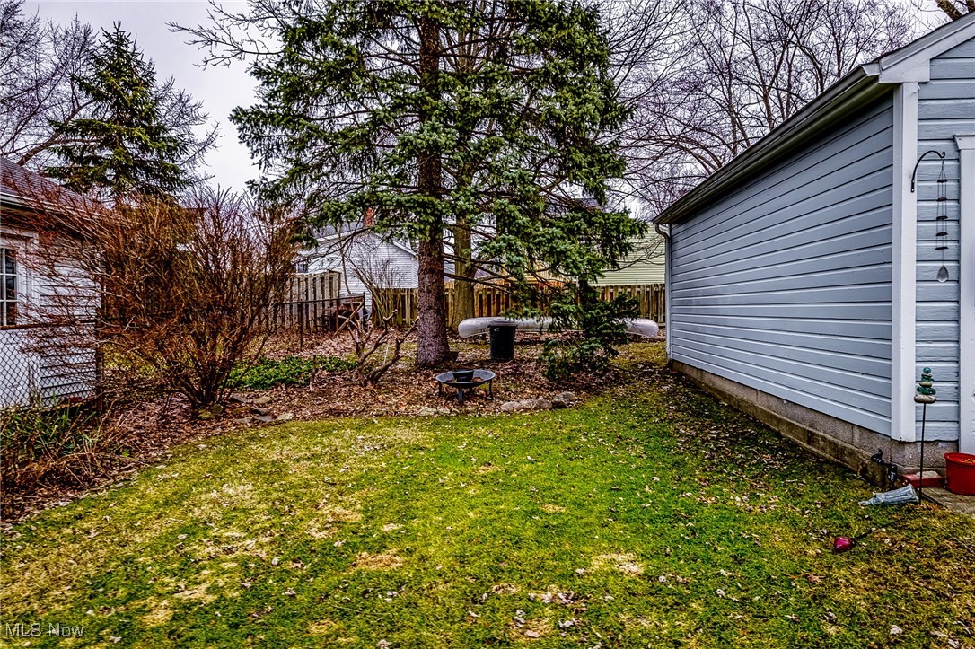 1437 Churchill Road Cleveland, OH 44124 - Photo 24 of 27