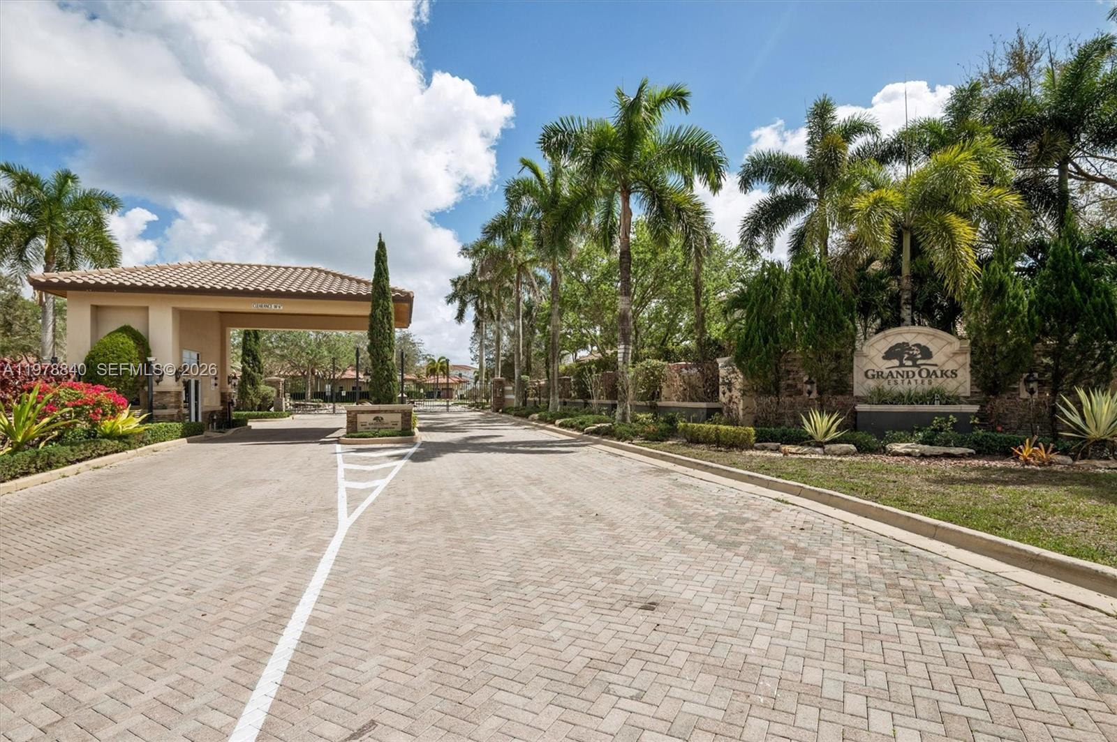 12922 Grand Oaks Drive Davie, FL 33330 - Photo 37 of 37 Gallery Image 37