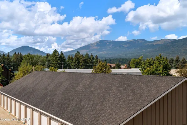 $369,000 | 424 South Olive Avenue, Unit 204, Sandpoint, ID 83864
