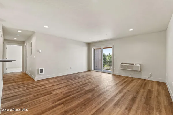 $369,000 | 424 South Olive Avenue, Unit 204, Sandpoint, ID 83864