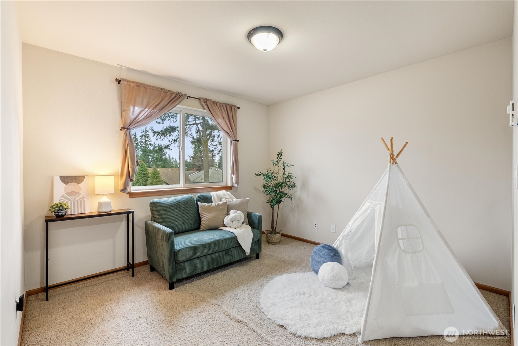 5110 153rd Place Southwest, Unit A Edmonds, WA 98026 - Photo 19 of 37