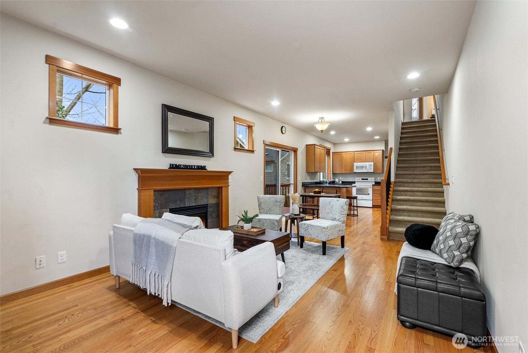 5110 153rd Place Southwest, Unit A Edmonds, WA 98026 - Photo 4 of 37