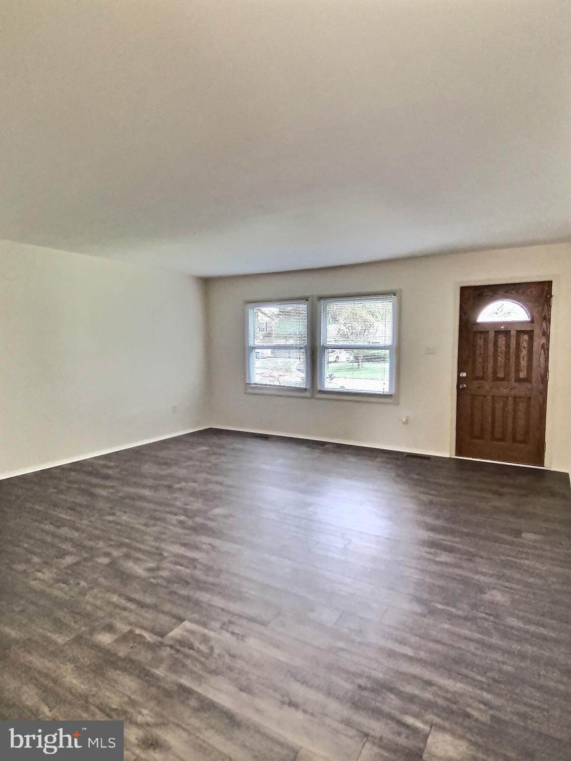6570 Cornell Road Bryans Road, MD 20616 - Photo 14 of 19 Living room