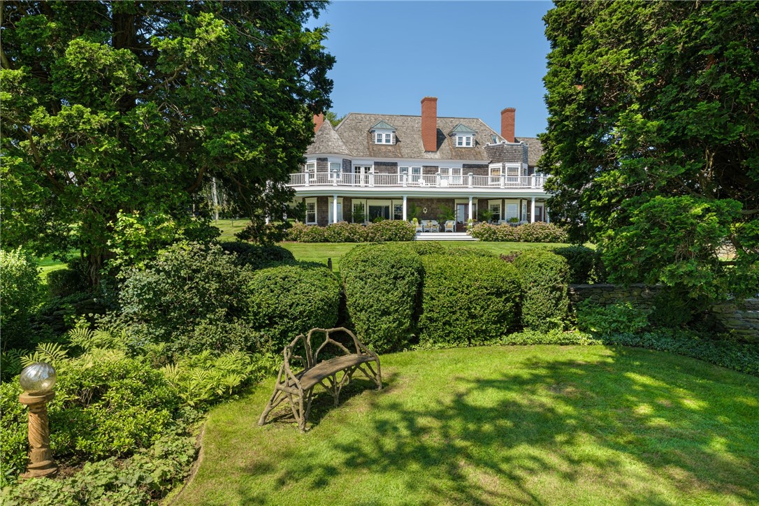 340 East Shore Road Jamestown, RI 02835 - Photo 11 of 50