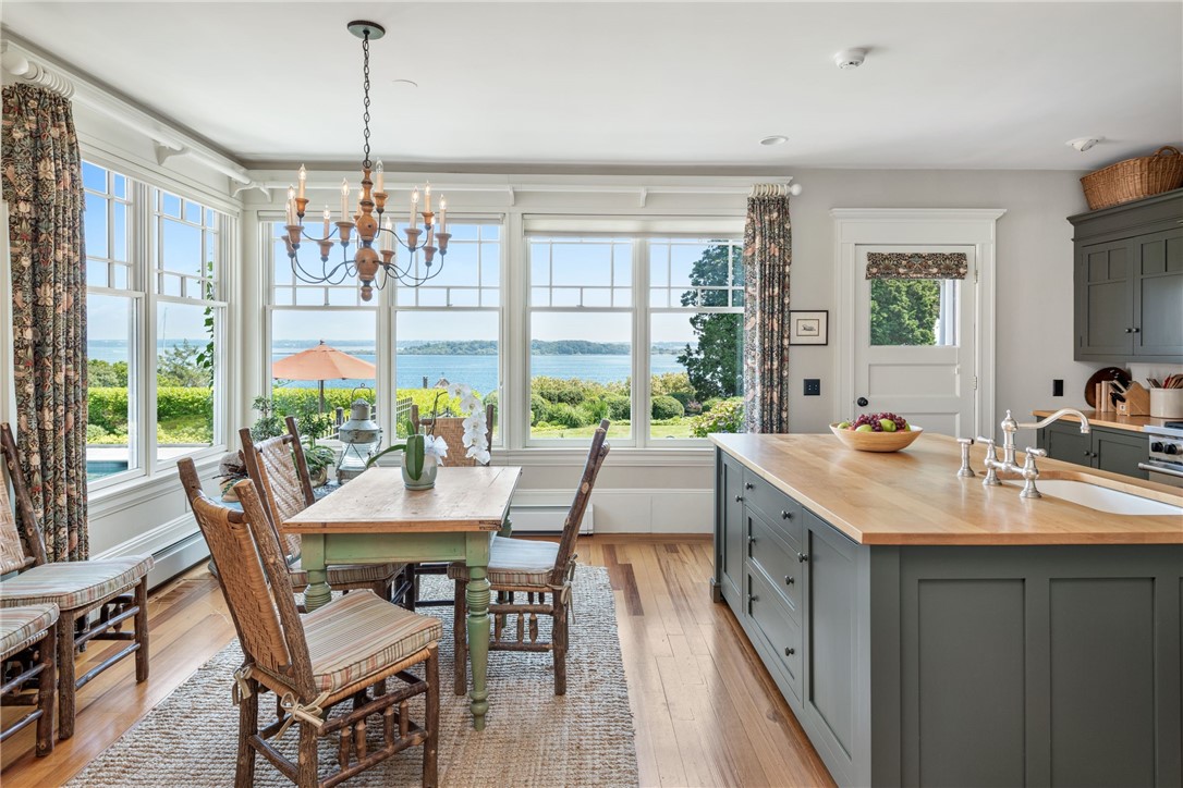 340 East Shore Road Jamestown, RI 02835 - Photo 29 of 50 NEWLY REMODLED CUSTOM KITCHEN