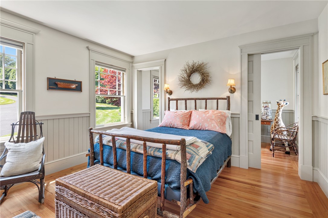 340 East Shore Road Jamestown, RI 02835 - Photo 37 of 50 GUEST BEDROOM ON FIRST LEVEL WITH NURSERY