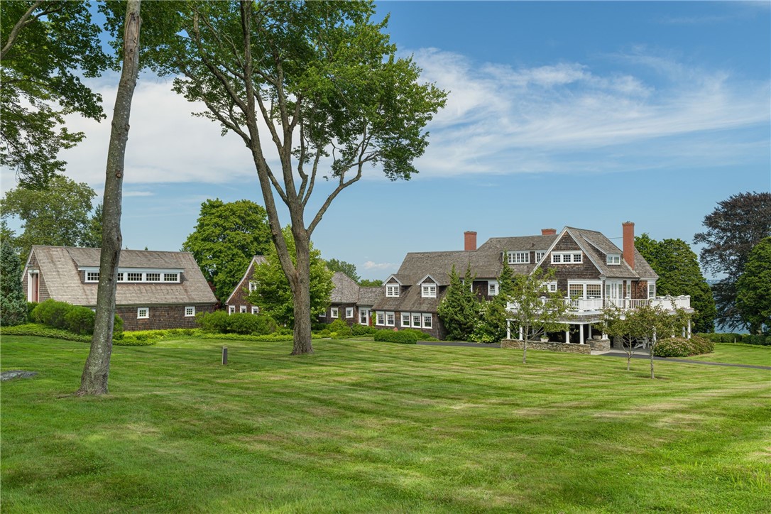 340 East Shore Road Jamestown, RI 02835 - Photo 4 of 50 Front View of Home