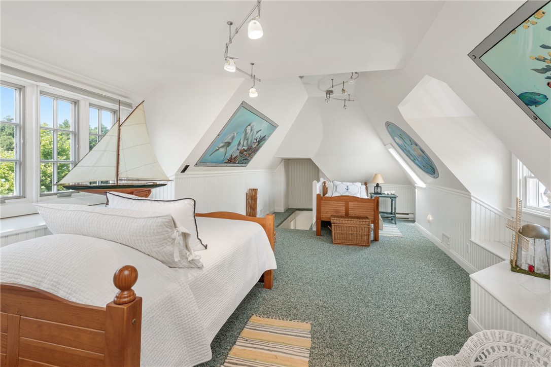 340 East Shore Road Jamestown, RI 02835 - Photo 47 of 50 THIRD LEVEL WHIMSICAL PLAY ROOM OR OVERFLOW CHILDREN'S QUARTERS WITH MARINE MURALS