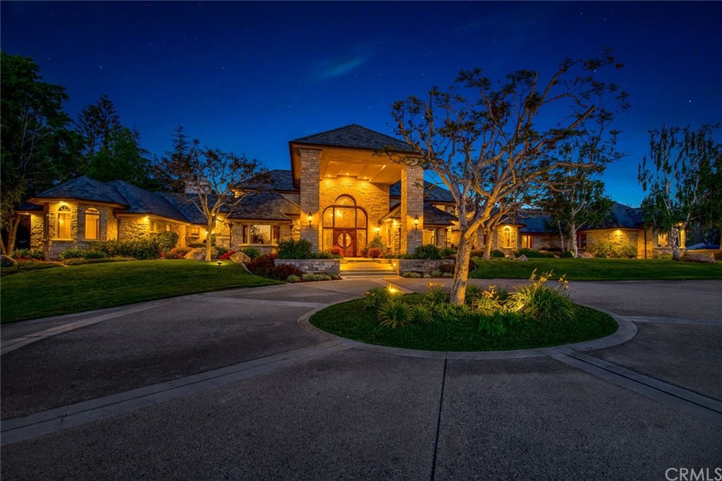32 Country Glen Road Fallbrook, CA 92028 - Photo 1 of 1 Spectacular custom built estate boasts 6972 sq. ft. of living space with panoramic views of mountains and city lights. It sits on 2.84 acres of lush landscaping with tree uplighting throughout.