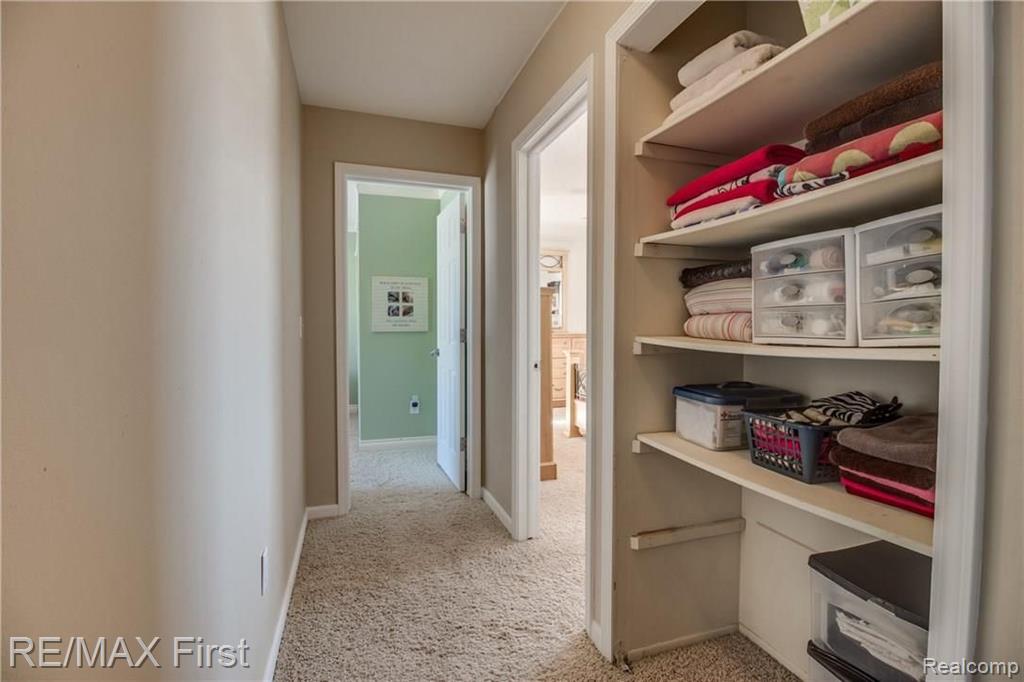 645 Baker Street Rochester Hills, MI 48307 - Photo 31 of 39