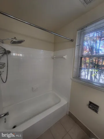 $3,000 | 3279 South Stafford Street, Unit B1, Arlington, VA 22206