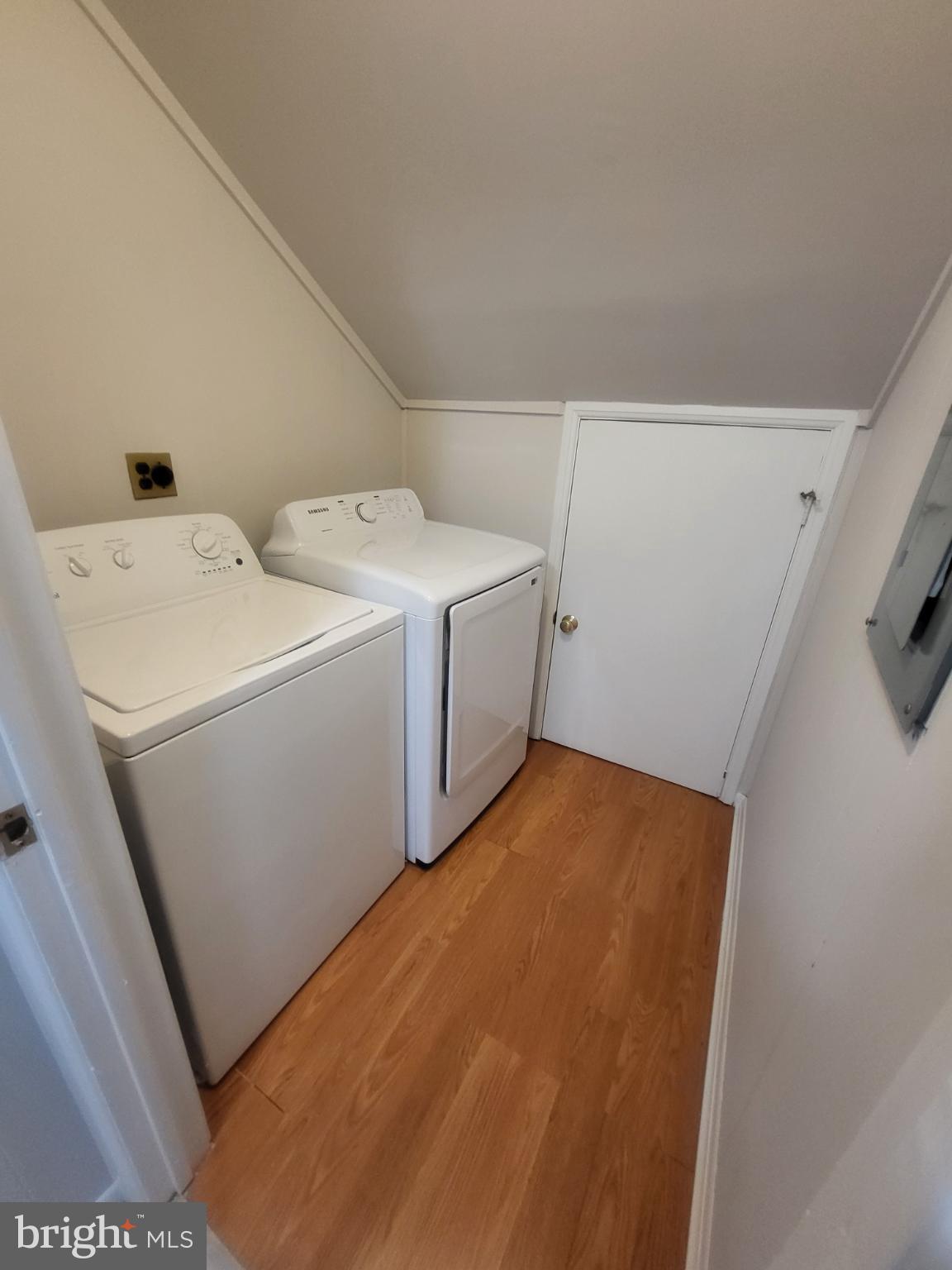 3279 South Stafford Street, Unit B1 Arlington, VA 22206 - Photo 24 of 39 a utility room with dryer and washer