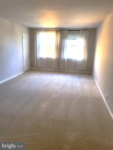 $3,000 | 3279 South Stafford Street, Unit B1, Arlington, VA 22206