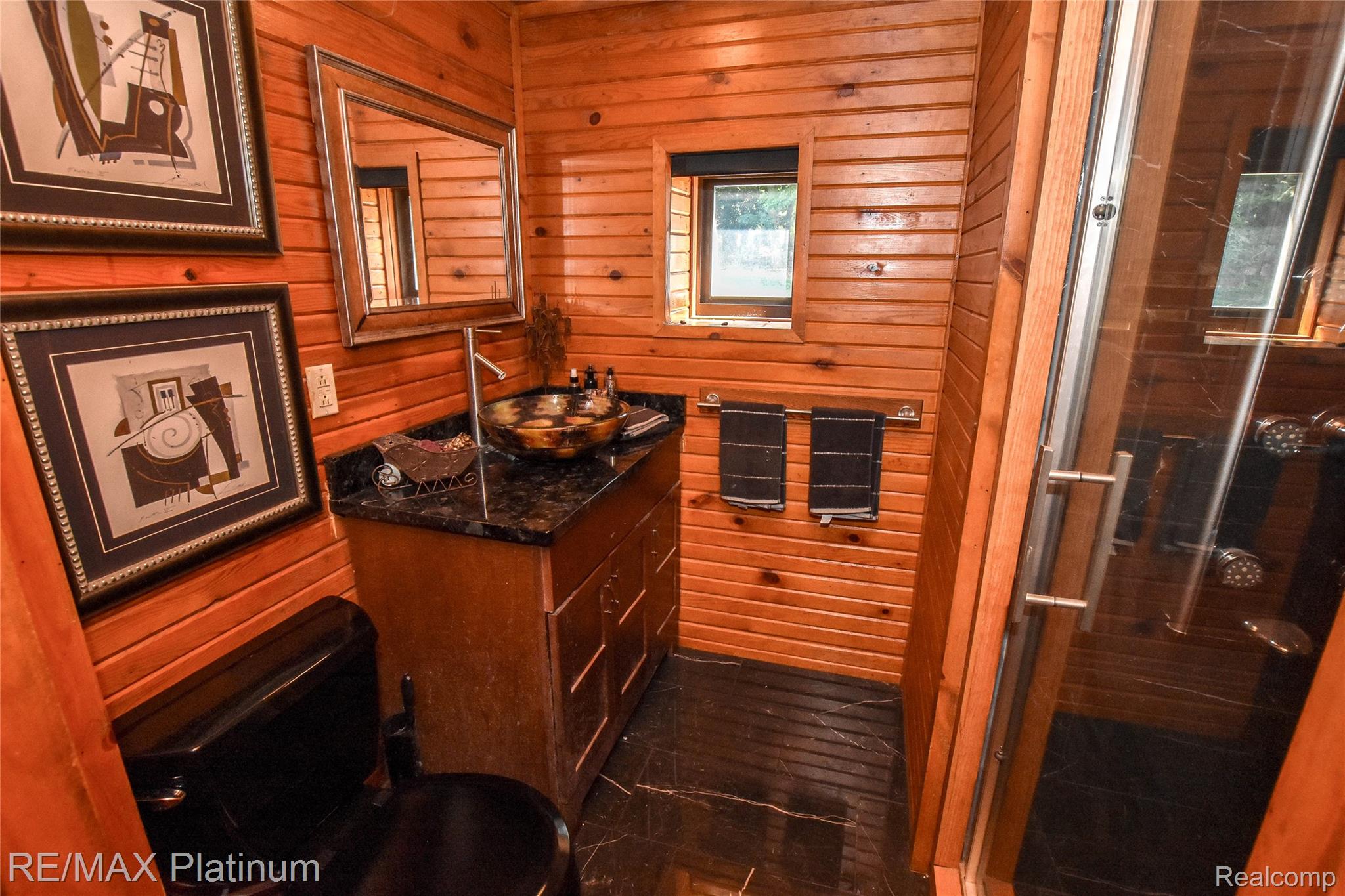 5160 Fenton Road Fenton, MI 48430 - Photo 34 of 68 DSC_0007.jpg